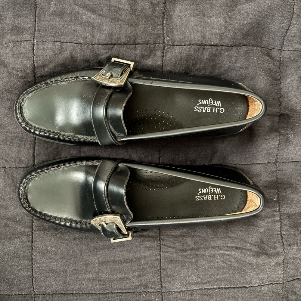 G.H. Bass & Co. Black Leather Loafers with Buckle